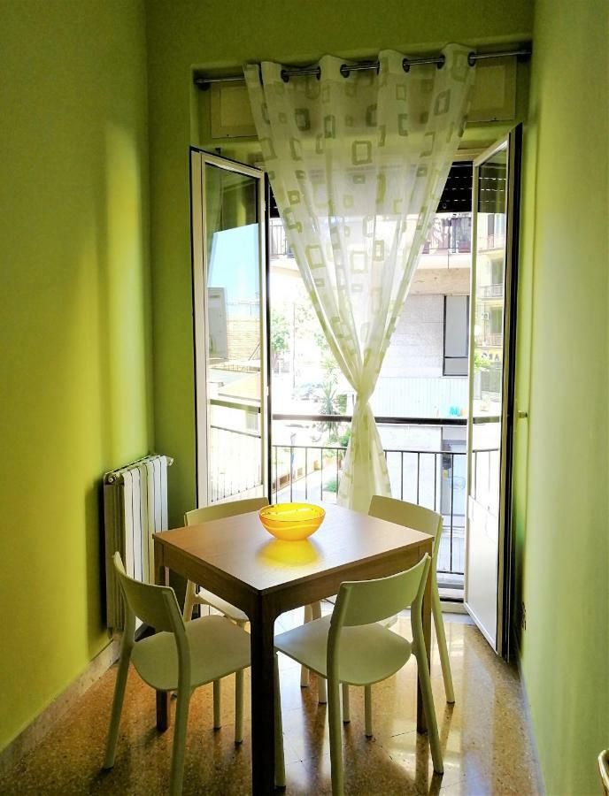 Elera Holiday Apartment Palermo Exterior photo