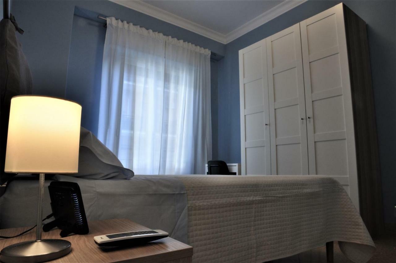 Elera Holiday Apartment Palermo Exterior photo